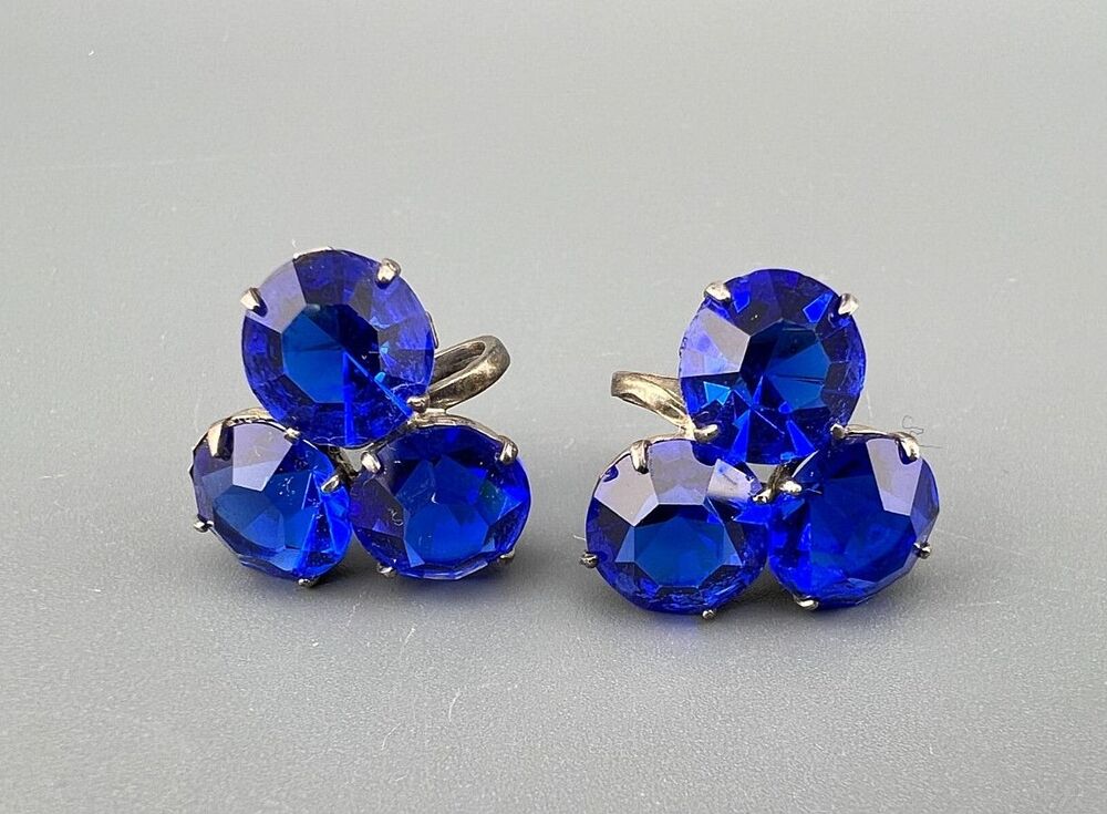 Vintage Sterling Silver Blue Crystal Earrings Cobalt Screw Back Pronged Stunning